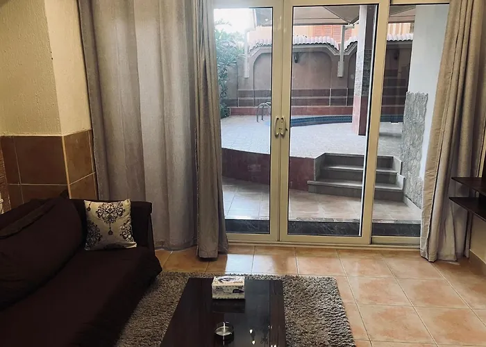 Magic Studio Pool View, New Cairo